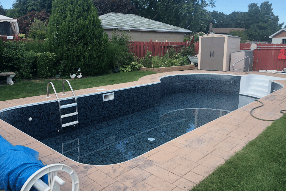 Pool Liner Replacement - Niagara Falls