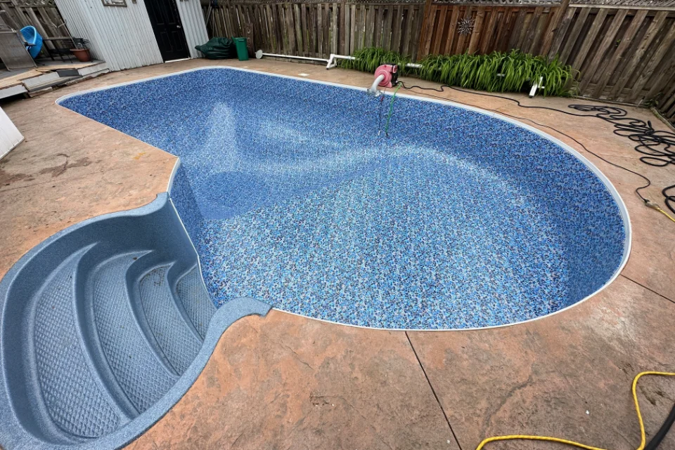 Pool Liner replacement in St. Catharines