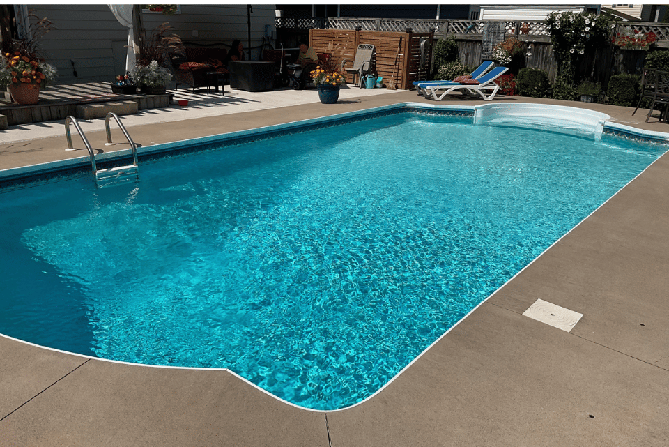 Pool Liner Replacement St. Catharines Before Pool Liner Replacement in St. Catharines Before